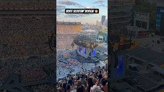 Brooks and Dunn Perform “Boot Scootin’ Boogie” #brooksanddunn #countrymusic #pittsburgh