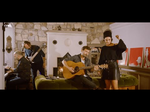Sıla & Yalın - Ver O Zaman Gömleklerimi
