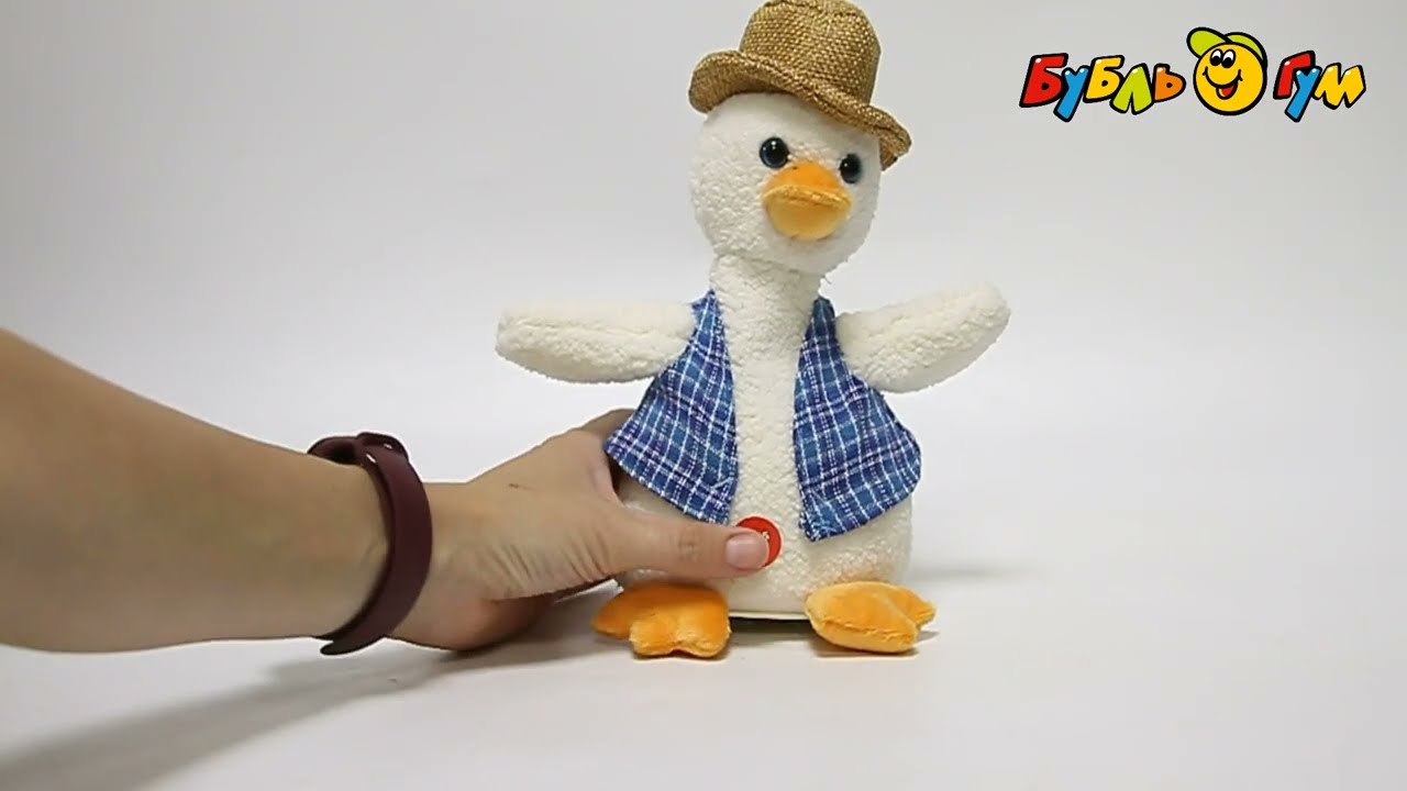 Игрушка интерактивная Утенок в жилетке и шляпе в ассортименте - видео