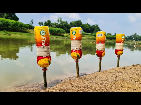 New Best Bottle Hook Fishing | Traditional Boy Hunting Big Fish With Bottle Hook By River #fishing