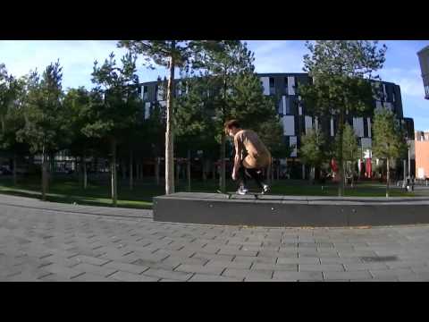 Tobi Kleinschmidt doppel A footy 2011