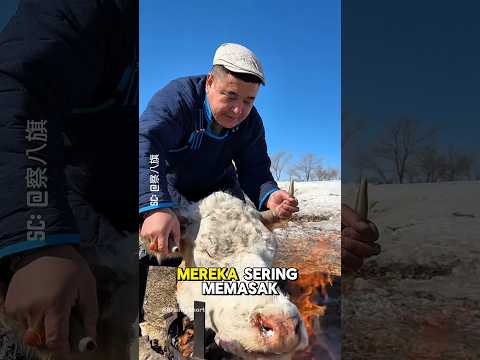 Beginilah cara orang Mongol masak kepala sapi utuh di cuaca dingin #shorts #shortsviral #videoshort