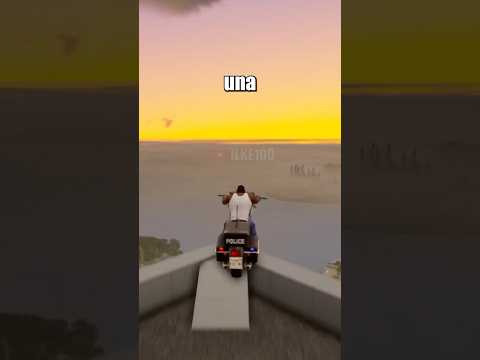 ¿Qué pasa si saltas en moto desde el edificio más alto en GTA? 🏢💥