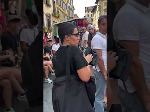 Pickpocket Gets CAUGHT! (@firenze_pickpocket)