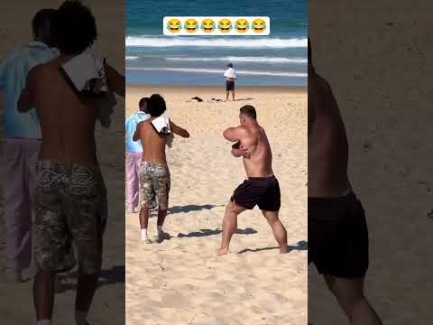 اغبى مقلب بالرجل الضخم ههه  القوة والعقل هههه🤣🤣