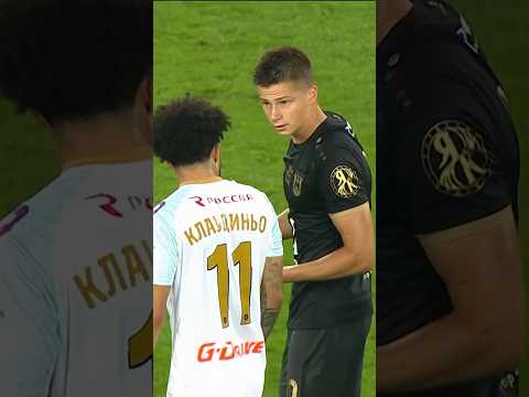 Лазарев осадил Клаудиньо и показал ему на табло 😎 #КубокРоссии