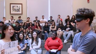 Intenté hablar 12 idiomas con los ojos vendados EN VIVO
