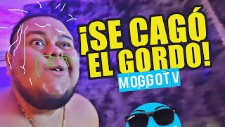 ¡GORDO ENFERMO MENTAL SE CAGÓ EN CEREMONIA DE GRADUACIÓN, LO AGARRAN Y LO SACAN A VRGAZOS!