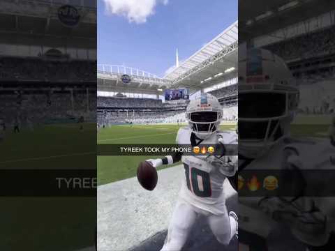 Tyreek hill took my Iphone #tyreekhill  #iphonevs #shorts