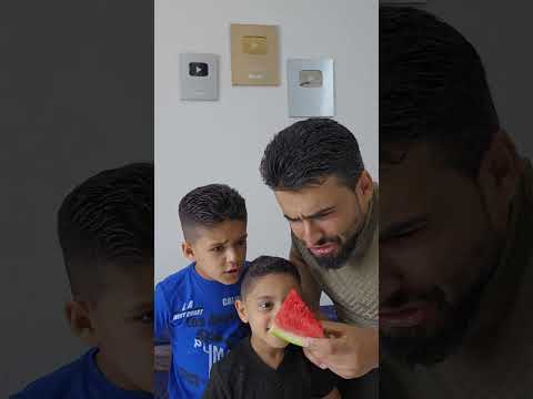بطيخ احمر شرير