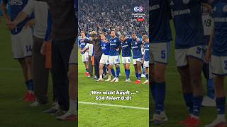 "Wer nicht hüpft..."