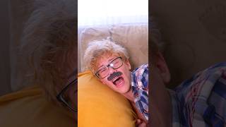 Не Выплёвывай Её 🤮 Папа Заболел #shorts