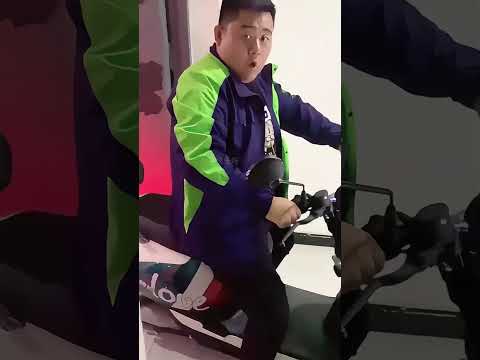 被吓一跳的真实反应，人吓人真能吓死人