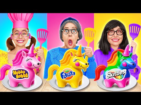 ME VS GRANMA VS MOM COOKING CHALLENGE 😻 Kitchen Hacks 🎨 Art And Craft Challenge by 123GO