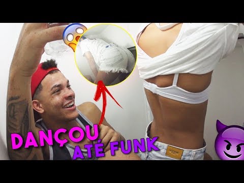 24 HORAS COM MINHA AMIGA DENTRO DO MINI ARMÁRIO *tirou a roupa*