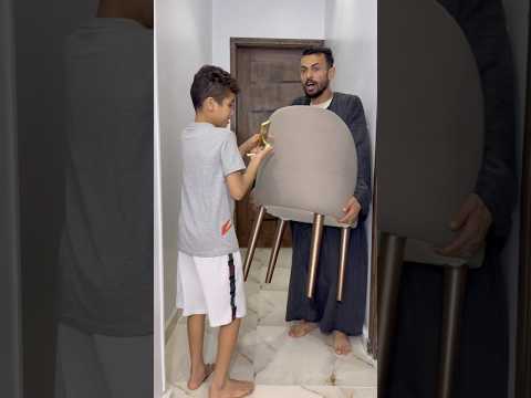 ‏لما بابا يضحك علي ويلبسني مع ماما