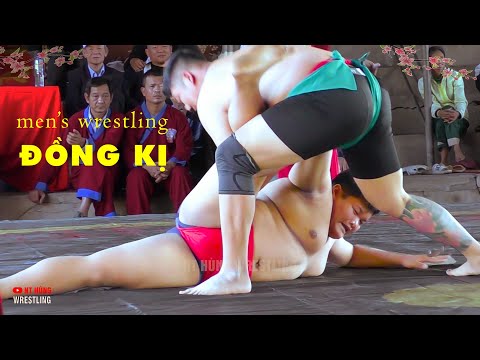 Vật dân tộc Đồng Kị . women wrestling.