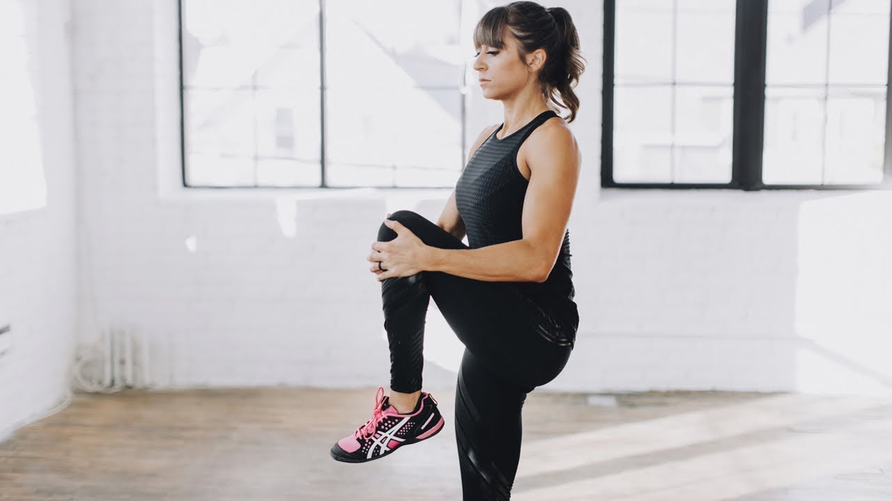 16 Dynamic Stretches for Runners Redefining Strength