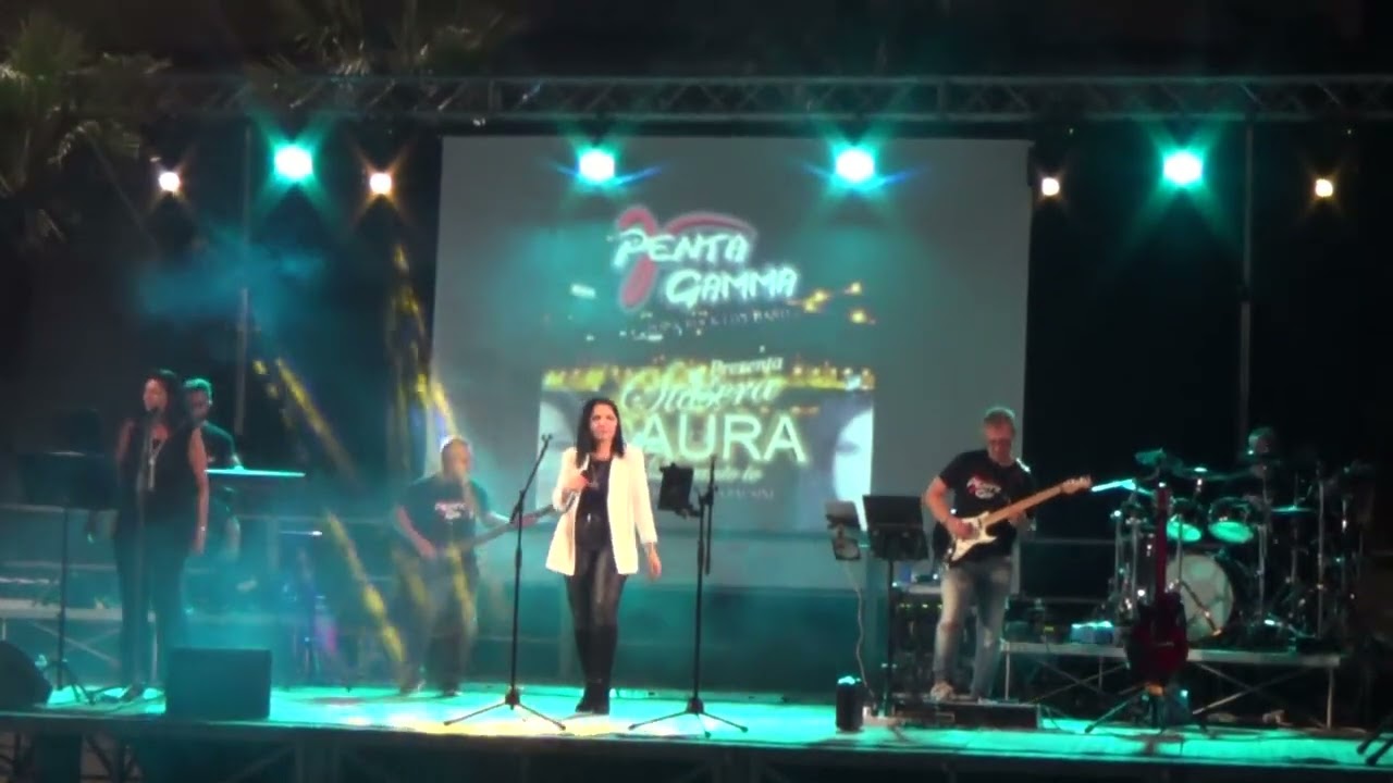 Stasera Laura by PentaGamma