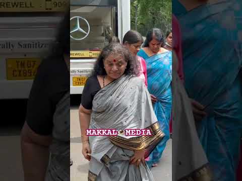 ஏங்கி தவித்த மதன்பாபு மனைவி மகன் #music #song #love #makkalmedia #jaguarnathan