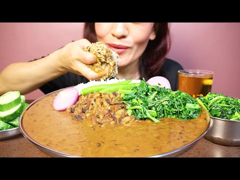 EATING SPICY DELICIOUS DAAL CHAWAL, SAAG AND SALAD #ASMR/EATING SHOW BIGBITES MUKBANG #DALCHAWAL