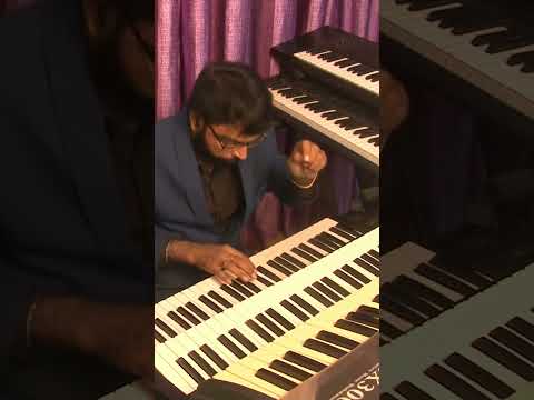 चुरा के दिल मेरा गोरिया चली। अक्षय कुमार व शिल्पा शेट्टी की जोड़ी