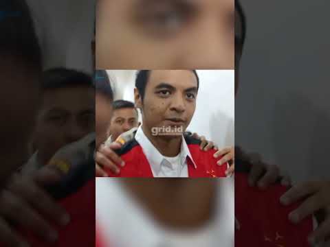 Diusap Pipinya Oleh Ibunda, Vadel Juga Tertunduk Terdiam Ketika Ditanya Soal Nikmir dan Lolly