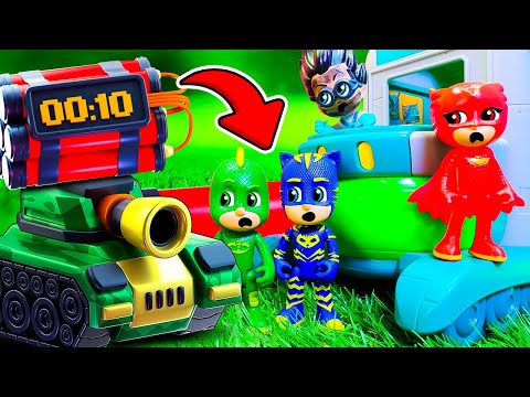 PJ Masks Spielzeuge. Romeo sucht einen neuen Ort für sein Labor. Spielzeug Video für Kinder