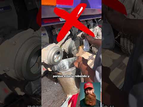 Le sacan la ultima gota a camión cisterna #trucks #trailers #camiones #camioneros #camion