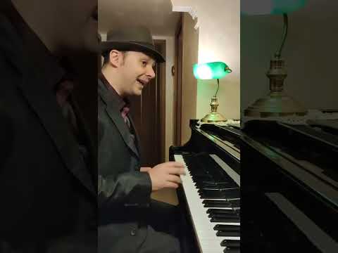 Quando chiedi al PIANISTA CLASSICO ~ #Shorts #piano #musica