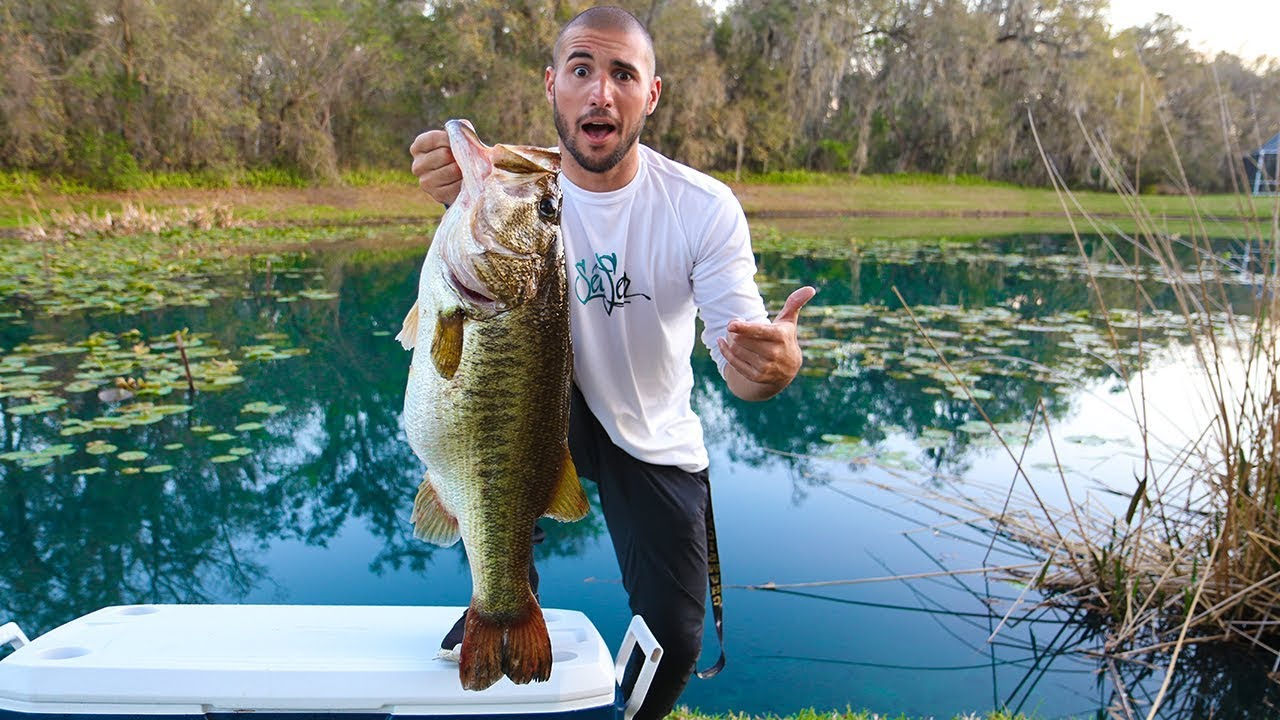 New 13 Pound PET Bass In POND! (biggest bass) Jigging with Jordan
