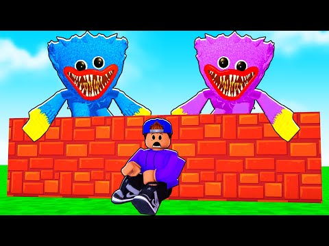 ROBLOX BUILD TO SURVIVE HUGGY WUGGY!