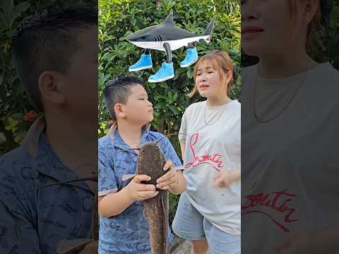 Sao em lại bắt con tralalero tralala