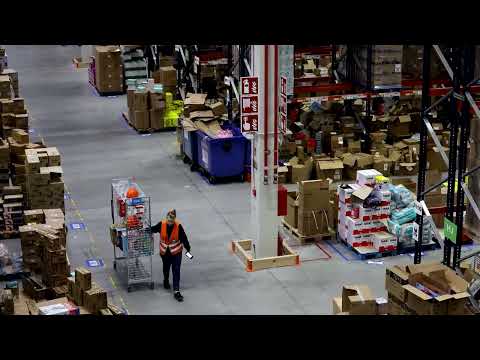 YouTube video thumbnail: Americans Fear AI Permanently Displacing Workers, Poll Finds