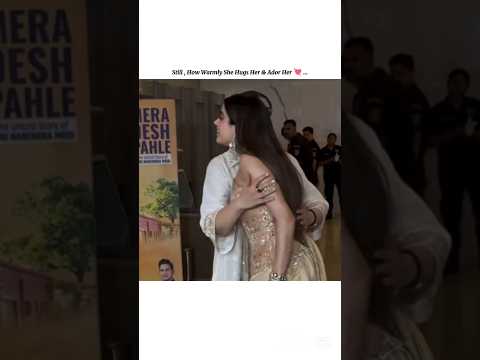 She make sure To comfort her like her own girl #janhvikapoor #raveenatandon #rashathadani #bollywood