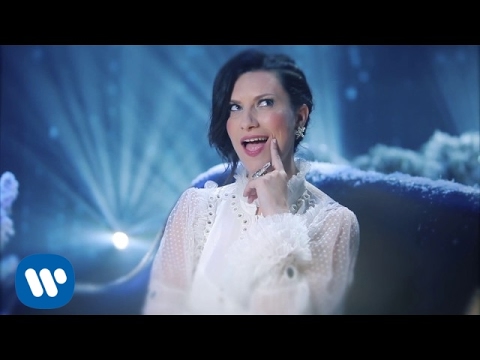 Laura Pausini - Santa Claus is coming to town (Official Video)