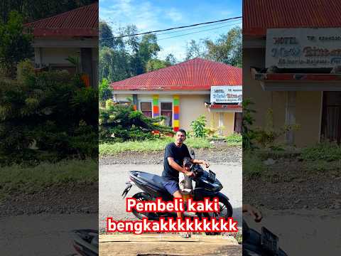 Pembeli kaki bengkakkk🤣🤣 #comedy #funny #jalanyangjauhjanganlupapulang