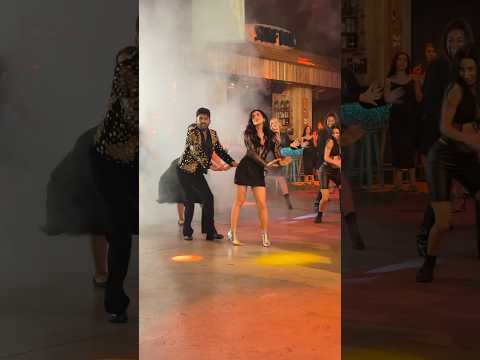 BTS: Parul Gulati on fire 🔥 #phurr #parulgulati #kapilsharma #honeysingh