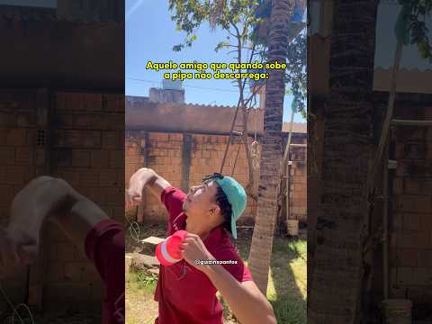 O amigo que não descarrega a pipa:😂 #humor #shorts #pipa #amigos #videosengracados