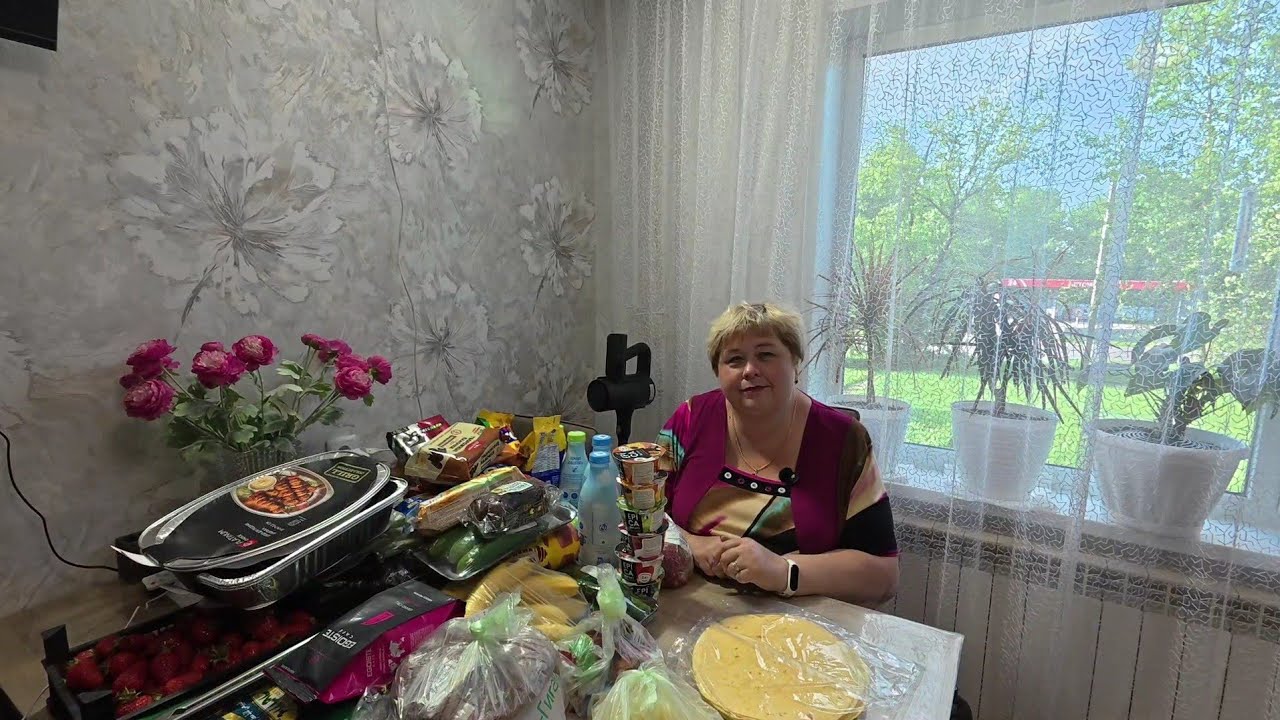 Отвечаю на ваши вопросы. Купили фрукты и потеряли. Наши покупки и цены на них.