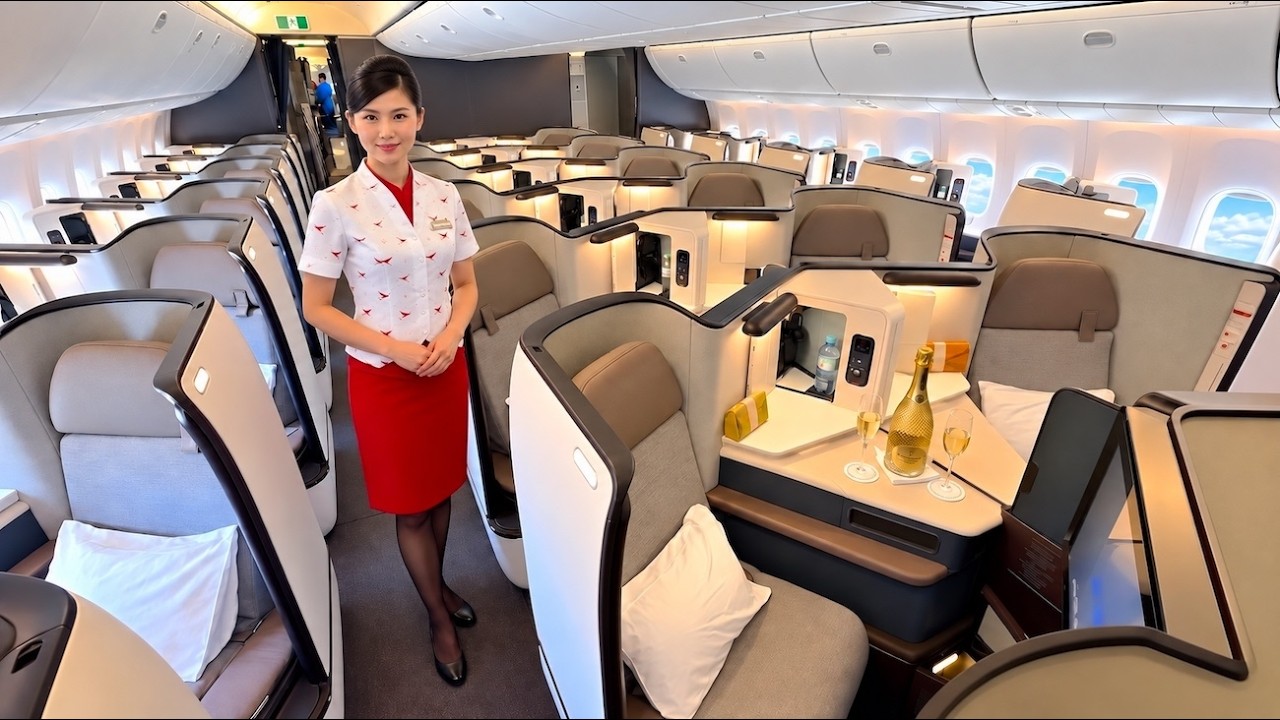 Cathay Pacific Business Class (Aria Suites) - Boeing 777 Frankfurt to Hong Kong Flight Review