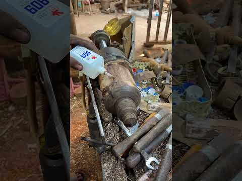Firewood Lathe By The Oldest Wood Tools With The Talent Working Idea.