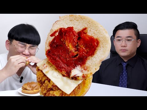 나폴리 맛피아 버거 신상에 이건 뭐에요?