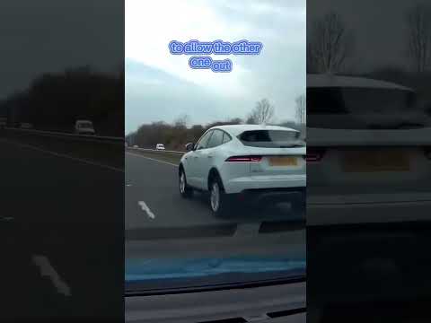 instant regret #dashcam #driving #hgv #truck #lorry ##jaguar #jobber