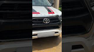 New Toyota Hilux vs Old Hilux