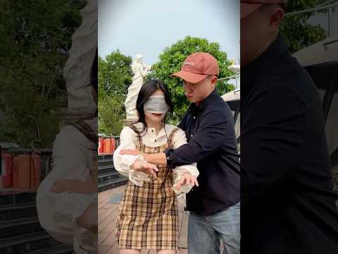 ๐ด The girl kept pleading for my help#silenthee #sos #reallifehero