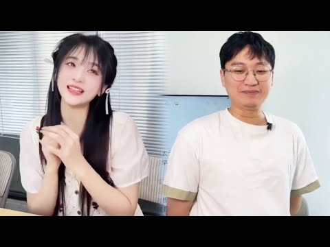 傻白甜想要跳槽却假装在跟客户打电话，没想到却被抠门老板抓个正着！#办公室搞笑 #欢乐办公室