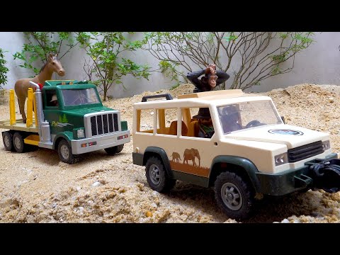 Fun story of toy truck carrying horse and dinosaur
