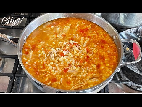 Sopa de Elote con Pollo Deshebrado