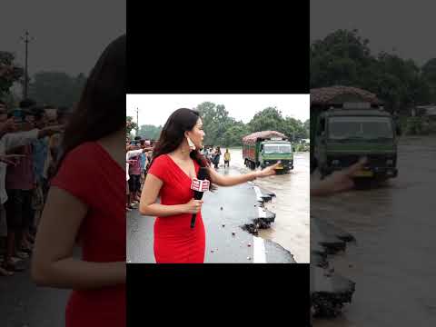 Pyaz se bhara truck nadi me sama gaya #viralvideo #trendingshorts #trending #shorts #funny #video